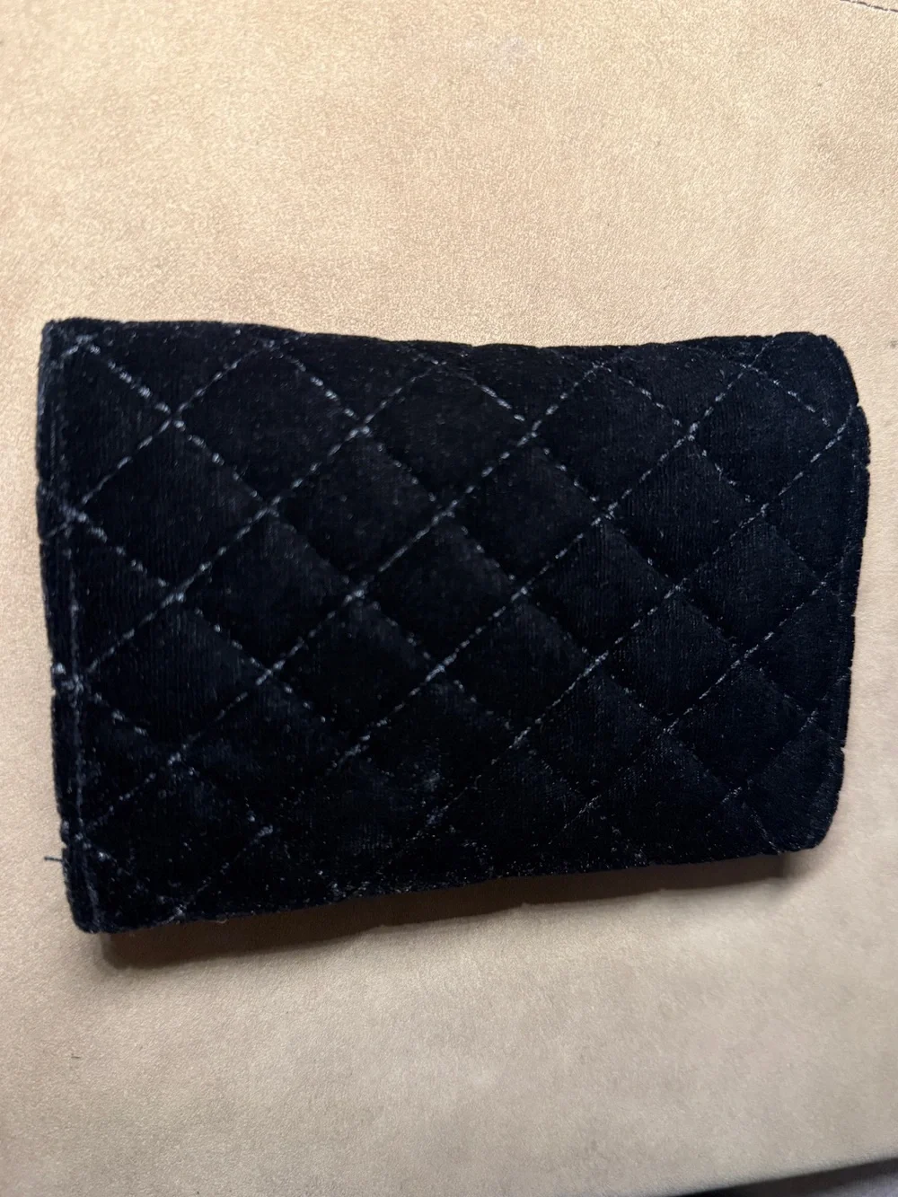 Quilted Velvet Envelope Clutch Phone Case in Black